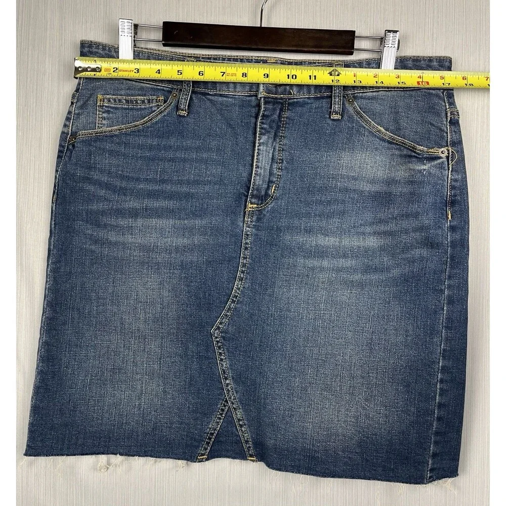 Denim Pencil Skirt Casual Minimalist Raw Hem Straight Fit Universal Thread Sz 14